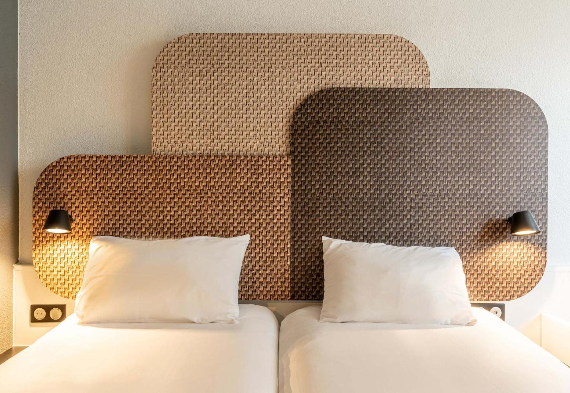 ไอบิส ชาร์ทร์ ซองทร์ กาเทรดาล Hotel ชาร์ตร ภายนอก รูปภาพ